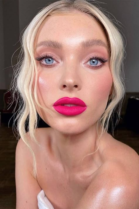 Winter Make-up, Fall Makeup Trend, Mekap Mata, Holiday Makeup Looks, Celebrity Makeup Looks, Eyeshadow For Blue Eyes, Summer Makeup Looks, Smink Inspiration, Braut Make-up