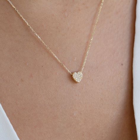 Heart Initial Necklace, Tiny Heart Necklace, Evil Eye Necklace Gold, Heart Charm Necklace, Pendant Heart, Gold Armband, Heart Pendant Gold, Dainty Gold Necklace, Gold Heart Necklace