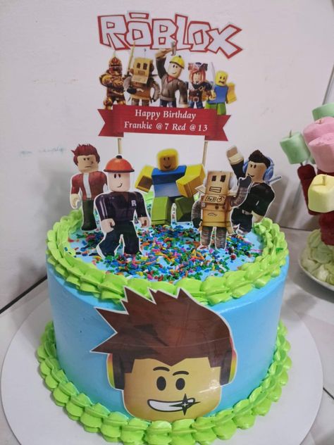 Roblox Sheet Cake, Roblox Birthday Cake Ideas, Roblox Cake Ideas For Boys, Roblox Pasta, Roblox Cake Boys, Roblox Themed Cake, Roblox Cake Ideas, Roblox Happy Birthday, Roblox Cake Design