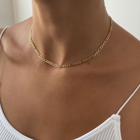 Figaro Chain - Available Gold Or Silver - PRYA UK Small Gold Chain, Cute Engagement Rings, Figaro Chain Necklace, Gold Necklace Simple, Golden Necklace, Earrings Design, Figaro Chain, Popular Fashion, Classy Jewelry