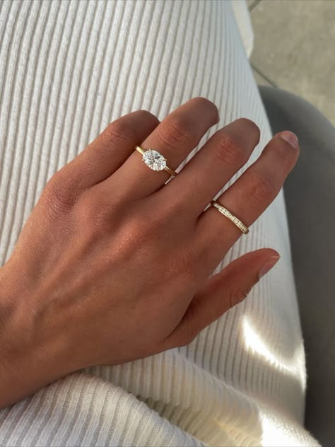 Side Oval Engagement Ring, Sideways Oval Ring, Sideways Diamond Engagement Ring, Oval Horizontal Engagement Ring, Horizontal Diamond Engagement Ring, Oval East West Engagement Ring, Sideways Engagement Ring, Horizontal Oval Engagement Ring, Sideways Oval Engagement Ring