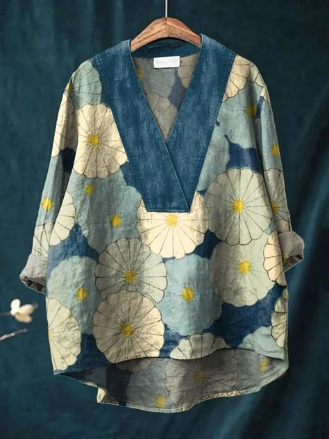 Japanese patterns Long Shirts For Women, Top Designs For Women, Cotton Tops Designs, Linen Style Fashion, Casual Cotton Top, Linen Top Women, Dresses V Neck, Casual Indian Fashion, Casual Shirt Women