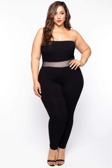 Plus Size Posing, Long Leggings, Knit Jumpsuit, Strapless Jumpsuit, Jumpsuit Black, Plus Size Jumpsuit, Plus Size Models, Straight Neckline, Curvy Girl Outfits