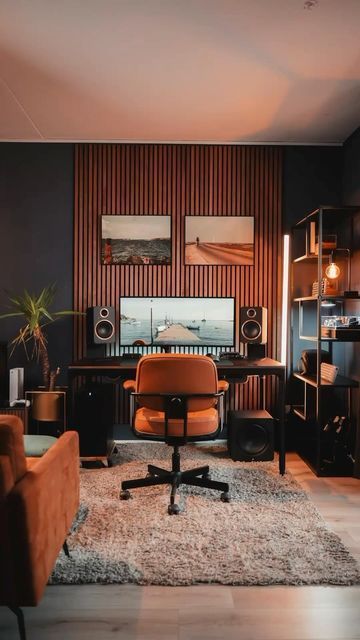 Studio In Casa, Home Music Rooms, Modern Home Offices, Home Studio Setup, Music Rooms, Wooden Ceiling, Small Home Offices, Cozy Home Office, Interior Design Per La Casa