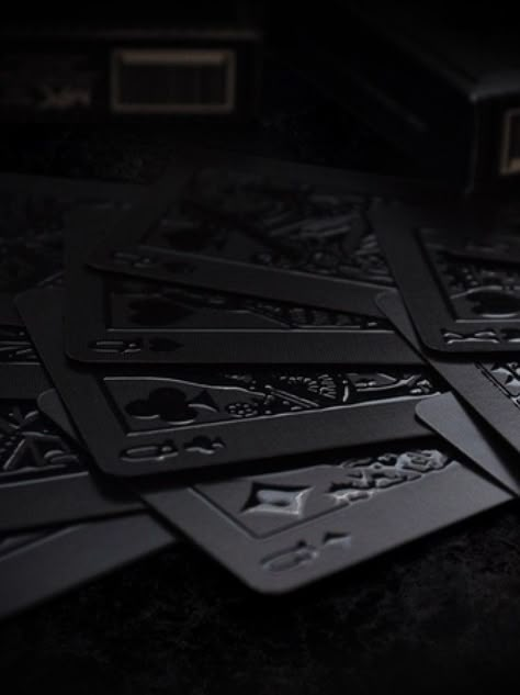 Very Bad Kings, Rauch Fotografie, Black Card, Six Of Crows, Poker Cards, Black Accessories, Very Bad, Black Aesthetic Wallpaper, Black And White Pictures