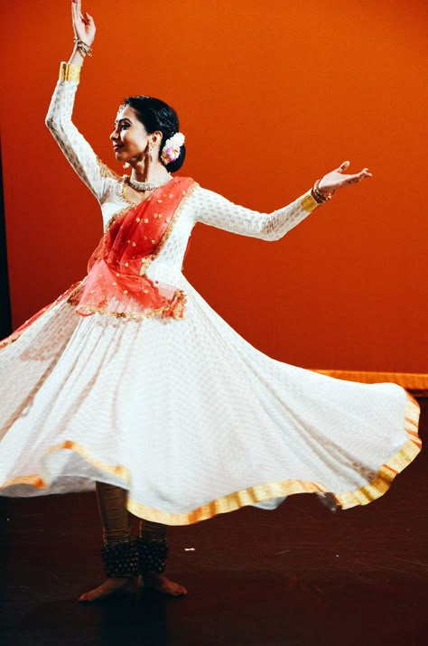 Kathak Dance Outfits, Kathak Outfit Ideas, Kathak Outfit Anarkali Suits, Kathak Costume Anarkali, Kathak Dance Costume, Anarkali Dress For Kathak Dance, Kathak Dress Anarkali Dancers, Kathak Anarkali Dress, Kathak Dress Design