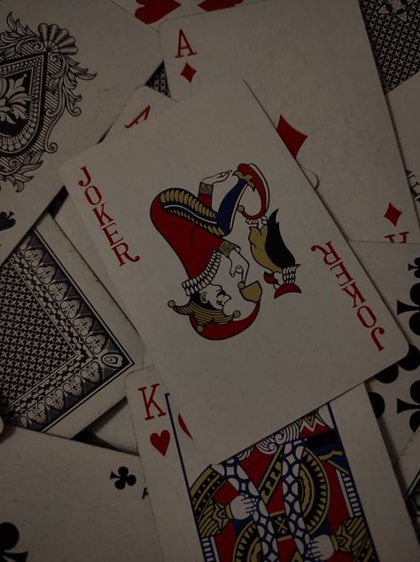 Joker Cards Wallpaper, Dark Card Aesthetic, Joker Card Wallpaper Aesthetic, Joker Playing Card Wallpaper, Playing Cards Dark Aesthetic, Dark Cards Aesthetic, Joker Out Aesthetic, Alice In Borderland Joker Card, Cards Wallpaper Aesthetic