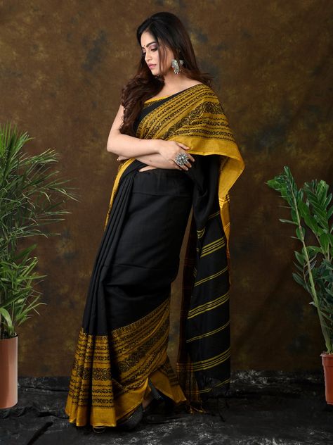 Khadi Saree Styling, Bengali Cotton Saree, South Cotton Saree, Khadi Sarees, Bengali Saree, Fashionable Saree, Cotton Sarees Handloom, Khadi Cotton Saree, Khadi Saree