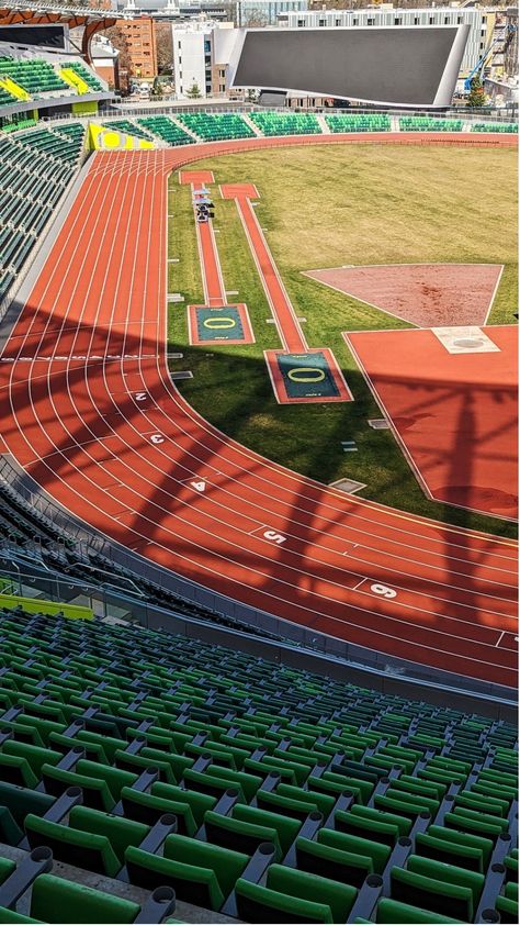 Oregon Track And Field, Track And Field Aesthetic, Track And Field Quotes, Track Aesthetic, Shoes Design Ideas, Cardio Workout Plan, Track And Field Sports, Olympic Track And Field, Field Aesthetic