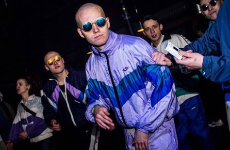 Gabber Aesthetic, 90s Rave Fashion Uk, Gabber Outfit, German Rave Aesthetic, Uk 90s Rave, Berlin Techno Fashion 90s, 90s Underground Rave Aesthetic, Berlin Rave Aesthetic, 90s Rave Fashion