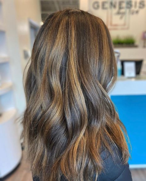 Multi Dimensional Subtle Hair, Subtle Dimensional Hair Color, Subtle Multi Dimensional Hair Color, Multi Dimensional Hair Color, Bold Highlights, Highlight Lowlight, Dimensional Hair, Brilliant Brunette, Hair Lookbook