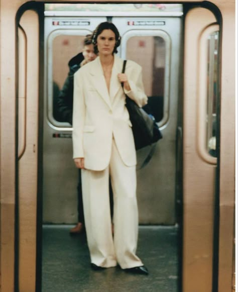 Nyc Editorial, Nyc Photoshoot, Minimalist Street Style, City Shoot, Street Style 2016, The Frankie Shop, Subway Train, Frankie Shop, Mens Fashion Photography