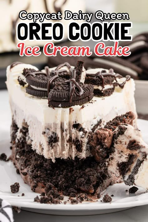 Skip the trip to DQ because I’ve done the hard work for you! I’ve got all the secret tips and tricks to make an easy homemade Dairy Queen Oreo Ice Cream Cake that tastes just like the real thing! #icecreamcake #copycat #summerdessert Ice Cream Cake Dairy Queen, Icecreamcake Homemade, Dq Ice Cream Cake, Dq Ice Cream, Dairy Queen Ice Cream Cake, Sundae Toppings, World Desserts, Oreo Ice Cream Cake, Butterbeer Recipe