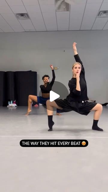 11K likes, 61 comments - itsenpointe on February 29, 2024: "Check their technique 💫 C/o: @hannaelisabeth @_miyahthedancer_ @camivoorhees @ccjconservatory". Popping Dance Moves, Across The Floor Dance Combinations, Dancing In The Rain Alone, Afro Dance Aesthetic, Dance Moves Step By Step, Contempory Dance, Simple Dance Poses, Modern Dance Moves, Best Dance Videos