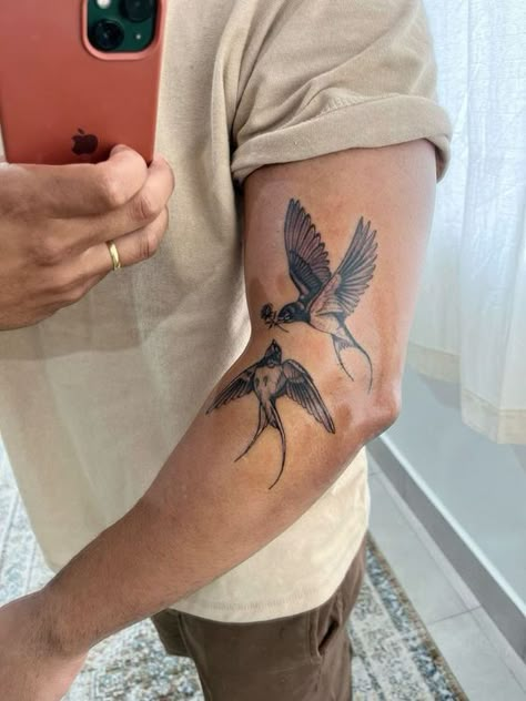 Men Sparrow Tattoo, Tattoos To Represent Brothers, Bicep Shoulder Tattoo, Birds Arm Tattoo, Cool Guy Tattoos, Mens Bird Tattoo, Bird Tattoos Men, Significant Other Tattoos, Old Money Tattoo