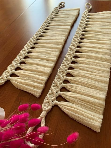 Simpul Makrame, Pola Macrame, Macrame Wall Hanging Diy, Macrame Wall Hanging Patterns, Macrame Plant Holder, Macrame Curtain, Pola Sulam, Macrame Wall Art, Bead Garland