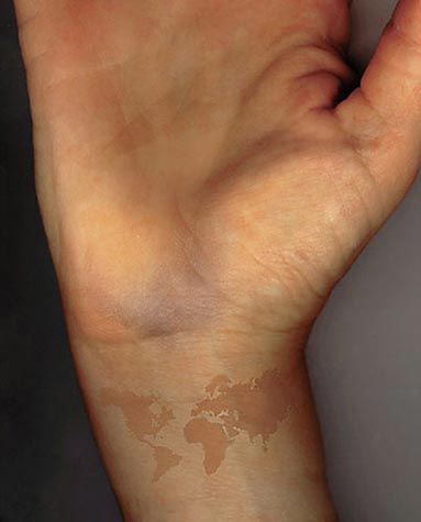 Love the idea. I think it looks a little like a birthmark, but it's so subtle that it still works. Brown Tattoo Ink, Tatoo 3d, World Map Tattoos, Map Tattoos, Geniale Tattoos, World Tattoo, Small Tattoo, Taos, Skin Art