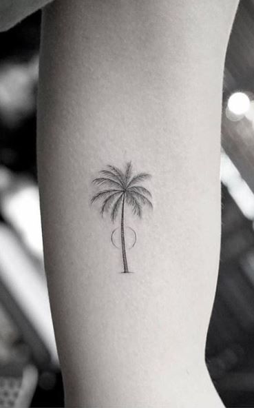 75 Trendy Micro Tattoos - All About Micro Tattoos - Tattoo Me Now Palm Tree Micro Tattoo, Smile Tattoo Ideas Words, Tiny Palm Tree Tattoo, Micro Tattoo Ideas, Tree Tat, Palm Tattoo, Micro Tattoo, Mini Tats, Tattoo 2024