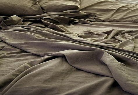 scrambled bed Grey Linen Bedding, Tactile Texture, Luxury Bedding Collections, Bed Back, Beach House Design, Grey Flooring, Elements Of Art, Bed Styling, Surface Textures