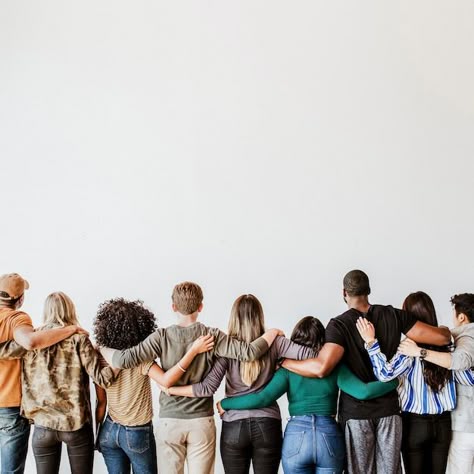 Happy People Photography, People Holding Hands, People Hugging, Group Photo Poses, Diverse People, Hands In The Air, Group Pictures, Best Photo Poses, Group Of People