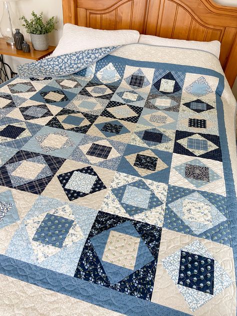 Free pattern} Floating Squares Floating Squares Quilt Pattern, Beginner Quilt Patterns Free, Blue Quilt Patterns, Cake Squares, Fun Quilts, Reach Out To Me, Fat Quarter Quilt, Quilt Block Patterns Free, Quilt Square Patterns