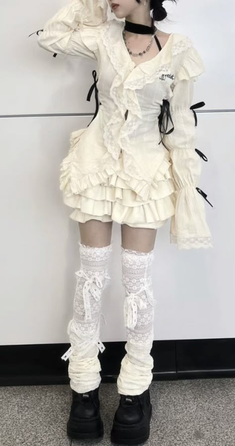 Guy In Skirt Outfit, All White Goth Outfit, Dress To Impress Background, White Alt Outfit, Style Names Types Of Fashion, Outfit Design Drawing, Angelcore Outfits, Aquarium Outfit, Ethereal Outfit