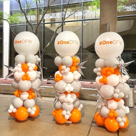 Store Opening and Corporate Decorations – WOW Balloons 🎈 Business Balloons, Corporate Party Decorations, Balloon Hacks, Balloon House, Balloon Tower, Corporate Events Decoration, Corporate Event Design, Prom Decor, Diy Balloon Decorations