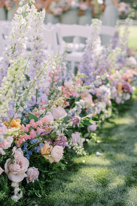 Pastel Wedding Theme, Pastel Wedding Flowers, Future Wedding Plans, Garden Party Wedding, Ceremony Flowers, Pastel Wedding, Wildflower Wedding, Deco Floral, Wedding Mood Board