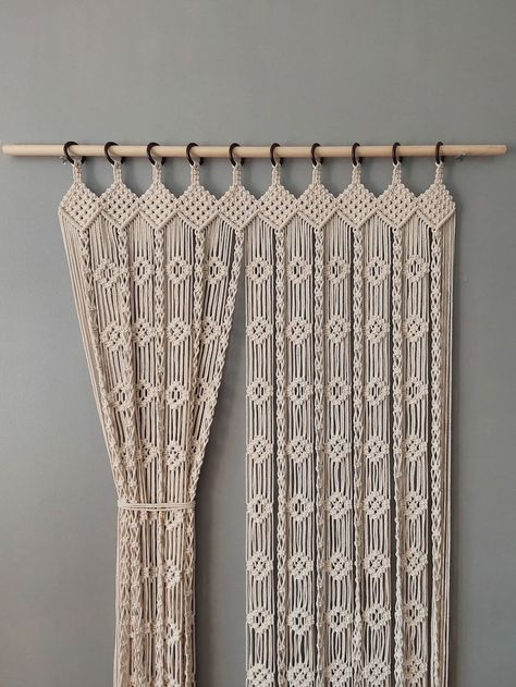 New Stylish Curtain For BedRoom Design 2025
https://youtu.be/OStIwEkEJ_w?si=Ws71LtE5WWsYcUcY Boho Window Curtains, Cortina Macrame, Macrame Window Curtain, Macrame Wedding Decor, Macrame Door Curtain, Curtain Macrame, Macrame Curtains, Pola Macrame, Curtain For Bedroom