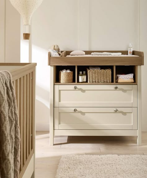 Create the contemporary nursery of your dreams with the Harwell nursery furniture range. Shop innovative designs including a dresser/changer, cotbed and baby wardrobe. Baby Drawer, Baby Changer, Modern Nursery Furniture, Contemporary Nursery, Newborn Room, Baby Dresser, Bedside Crib, Nursery Dresser, Baby Changing Table