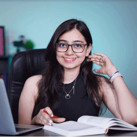 If you are looking for a social media marketing specialist then Saheli Chatterjee is the right person for you. Saheli Chatterjee is the founder of AmbiFem, an agency that is targeted at growing brands organically with the help of social media. #seowebfirm #sahelichatterjee #ambifem #freelancer #agency #newblog #newpost #guestposting 100 Deadly Skills, Creating A Portfolio, New Profile Pic, New Profile, Marketing Specialist, Freelance Marketing, Social Media Expert, Freelance Writer, Welcome To My Channel