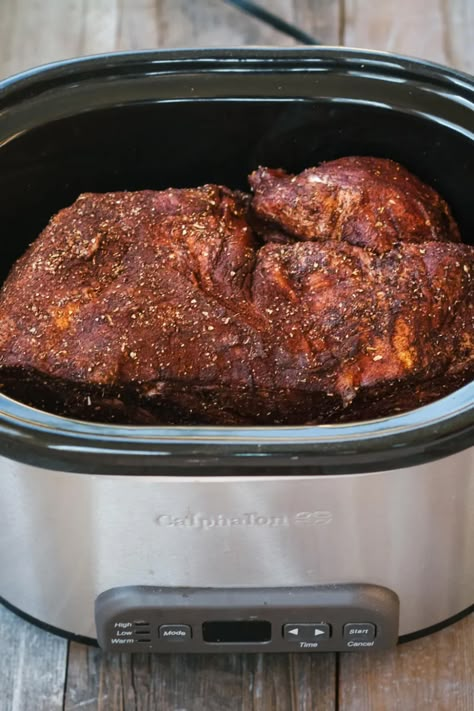 Dry Rub Pulled Pork, Best Slow Cooker Pulled Pork, Crockpot Pork Shoulder, Slow Cooker Pulled Pork Recipe, Pulled Pork Crock, Crock Pot Pulled Pork, Pork Crockpot, Pulled Pork Recipe Slow Cooker, Crockpot Pork Roast