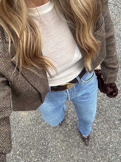 Rupi Blazer in Brown Herringbone curated on LTK Styling Brown Blazer Women, Brown Herringbone Blazer Outfit Women, Herringbone Jacket Outfit, Herringbone Outfit, Herringbone Blazer Outfit Women, Herringbone Blazer Outfit, Brown Herringbone Blazer, 2024 Moodboard, Herringbone Jacket