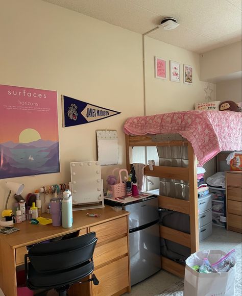 Narrow Dorm Room Ideas, Dorm Room Ideas Under Bed, Triple College Dorm Room, College Dorm Wardrobe, Three Bed Dorm Room Layout, Uiuc Dorm Room Ideas, Double Occupancy Dorm Ideas, Futon In Dorm Room, Aesthetic Dorm Room Ideas Two People