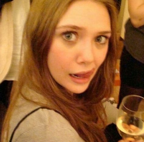 I Call You, Elizabeth Olsen, Low Quality, Twitter