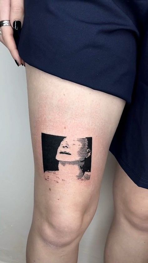 Radiohead Tattoo, Emo Tattoos, The Bends, Funky Tattoos, Head Tattoos, Music Tattoos, Dream Tattoos, Black Ink Tattoos, Dope Tattoos