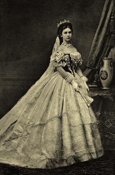 Elizabeth Of Austria, Empress Of Austria, Empress Sissi, Coronation Gown, Charles Frederick Worth, Empress Elisabeth Of Austria, Elisabeth Of Austria, Empress Elisabeth, House Of Worth