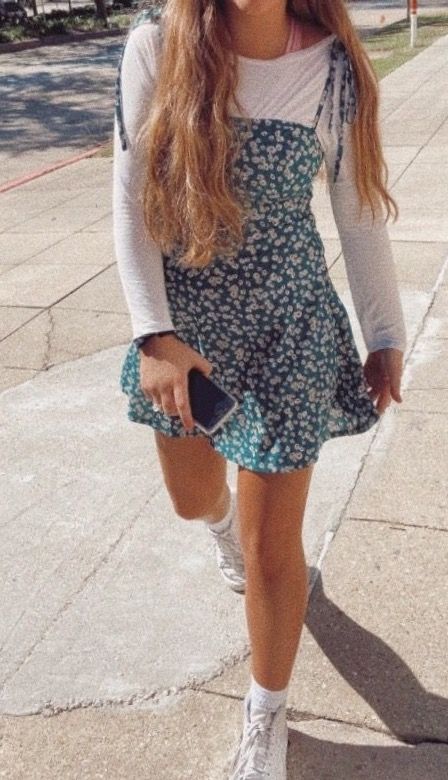 Outfit Ideas For Walking, Best Dressed School Outfits, Dresses School Casual, Casual Outfits Spring Aesthetic, Cute Dresses For School Casual, Casual Dress For School, Easter Teen Outfits, Casual Teen Dress, Spring Dresses For Teens