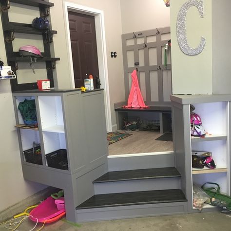 Garage landing/mudroom - RYOBI Nation Projects Pergola Altan, Garage Landing, Garage Renovation, Garage Remodel, Garage Makeover, Garage Gym, Up House, Garage House, Diy Garage