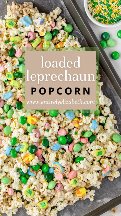 Lucky Charms Trail Mix St Pattys, Lucky Charms Popcorn, St Patricks Food Ideas Meals, St Patties Day Treats, Leprechaun Snack Mix Recipe, St Patty’s Day Treats, St Patrick’s Treats For Kids, St Patrick’s Day Popcorn, At Patrick Day Treats