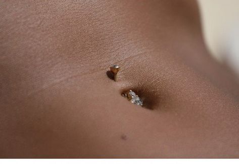 My Long Belly Piercing Nightmare Piercings Corps, Double Nose Piercing, Corset Steampunk, Jewelry Questions, Piercing Studio, Piercing Shop, Body Jewelry Piercing, Navel Piercing, Belly Piercing