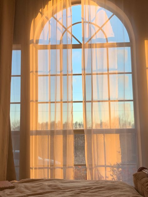 Bright Window Aesthetic, Mac Widgets, Summer Mansion, Ink Tober, Gold Window, Golden Hour Aesthetic, Sun Window, Hour Aesthetic, Sunlight Photography