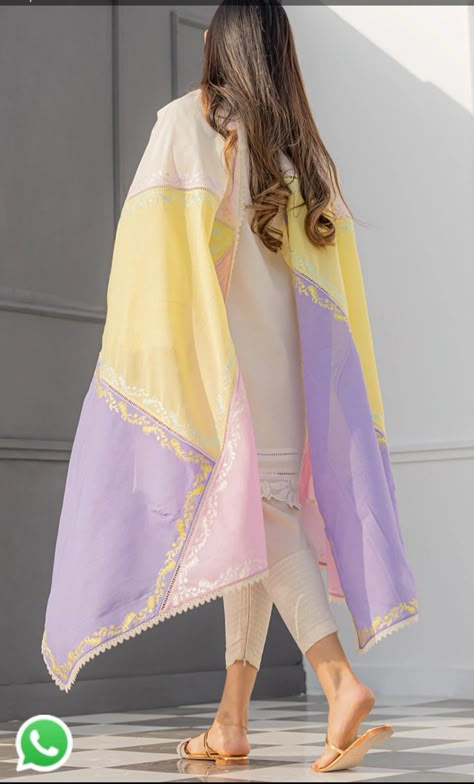 Dupatta Designs Ideas, Ombre Dupatta, Summer Style Aesthetic, Fashion Designer Aesthetic, Summer Style Outfits, Style Outfits Summer, Summer Fall Outfits, Summer Vibes Aesthetic, Designer Aesthetic