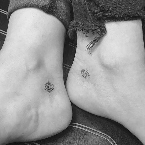 Matching Bff Tattoos, Minimalist Tattoo Meaning, Evil Eye Tattoo, Matching Best Friend Tattoos, Ankle Tattoo Designs, Shape Tattoo, Tattoo Zeichnungen, Muster Tattoos, Bff Tattoos