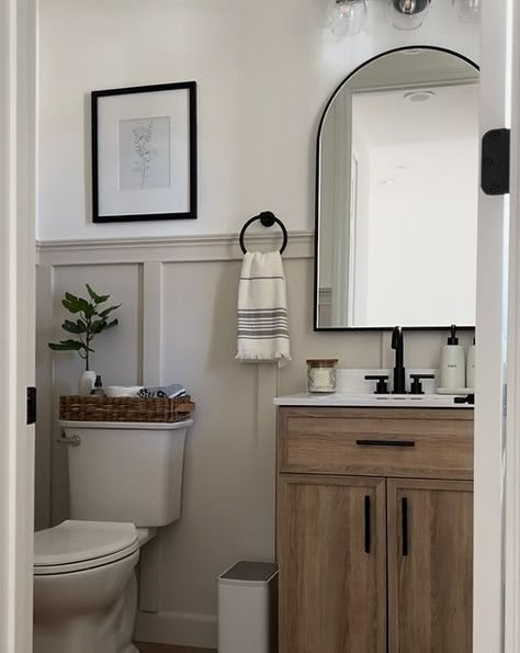 Makeover Kamar Mandi, Half Bath Remodel, Half Bathroom Decor, Powder Room Remodel, Neutral Bathroom, Mdf Panel, Hall Bathroom, Bathroom Remodel Designs, Upstairs Bathrooms