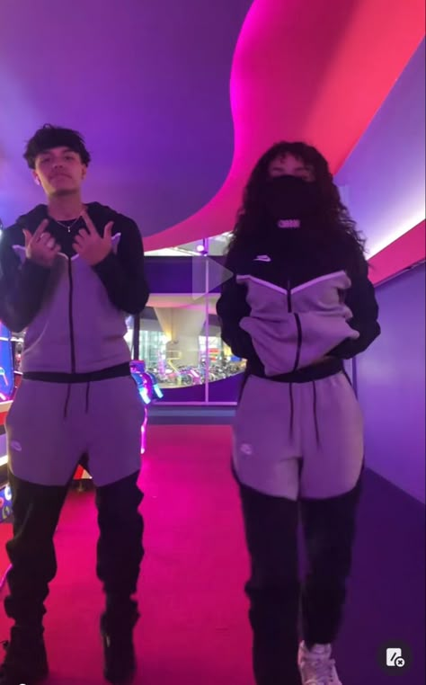 Drip Outfit Couple, Couple Nike Tech Matching Outfits, His And Hers Nike Outfits, Couple Tech Fleece, Couples Nike Tech, Matching Tech Fleece Couples, Matching Essentials Tracksuit Couple, Drip Couple Goals, Nike Matching Set Outfit Couple