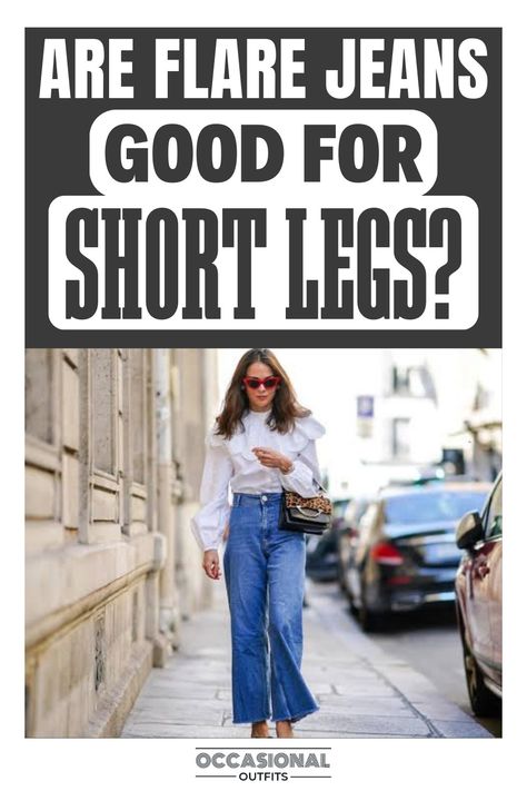 Girl wearing flared jeans with white top Short Flare Jeans Outfit, Flare Jeans For Short Women, Wide Leg Jeans On Short Women, Petite Wide Leg Jeans, Wide Leg Jeans For Short Women, How To Wear Flare Jeans, Styling Flare Jeans, Outfit For Short Women, Jeans For Short Legs