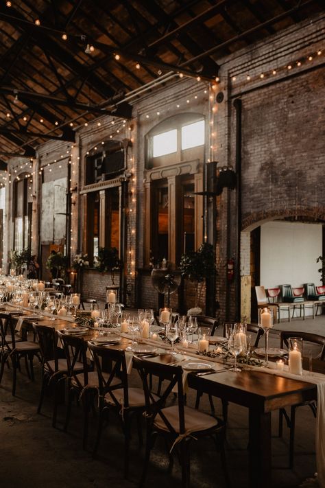 Vintage Industrial Wedding Decor, Winter Industrial Wedding, Elegant Warehouse Wedding, Industrial Farmhouse Wedding Decor, Cosy Wedding Decor, Industrial Wedding Drapery, Industrial Bohemian Wedding, Old New York Wedding Theme, Industrial Modern Wedding Decor