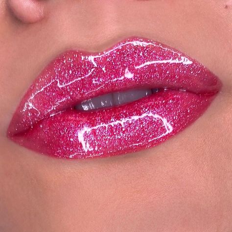 Pink lipstick makeup