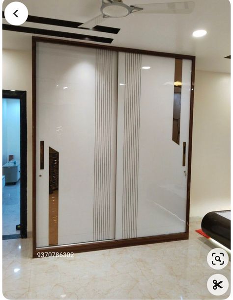 Sliding Cupboard Laminate Design, 3 Door Sliding Wardrobe Design Bedroom, Slide Almari Design, Slider Door Wardrobe Design, Slider Wardrobe Laminate Design, Bedroom Wardrobe Sliding Doors, Cupboard Design Sliding Door, Sliding Door Wardrobe Designs Luxury, Sliding Wardrobes For Bedrooms